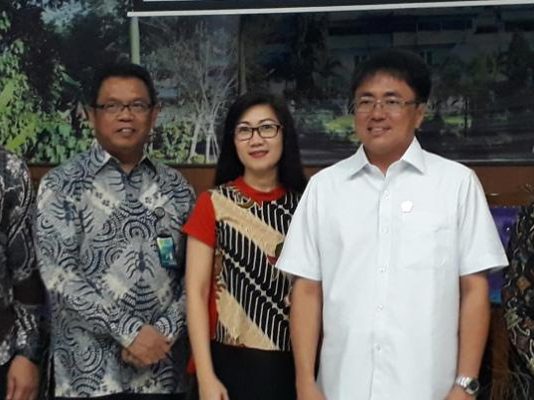 Peluncuran Buku: Ini Pijatan atau Usapan? Kolaborasi Fakultas Pariwisata & Pusat Kewirausahaan Unika De La Salle Manado