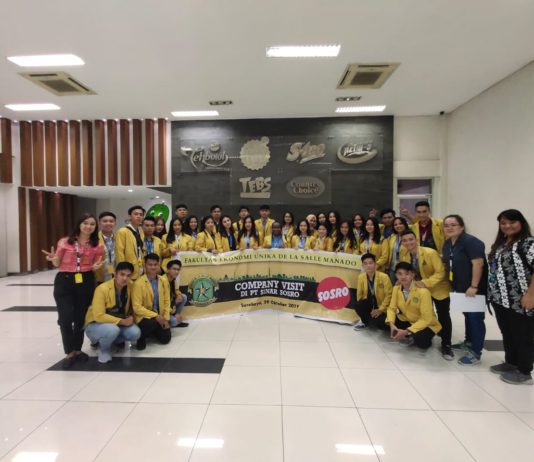 Pelajari Secara Langsung Proses Produksi Produk, Program Studi Manajemen UKDLSM kunjungi PT. Sinar Sosro, Pabrik Mojokerto