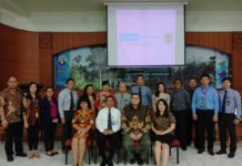 Penandatanganan Kerja Sama UKDLSM dengan Indomobil, untuk memperkenalkan Metode TeachCast with Oxford