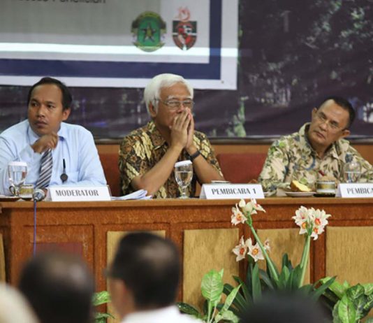 Seminar Filsafat Ilmu bersama Prof. Dr. Alois Nugroho dan Dr. Mikhael Dua