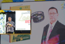 Peluncuran Buku Sejarah dan Karya Fakultas Meriahkan Dies Natalis ke-25 UKDLSM