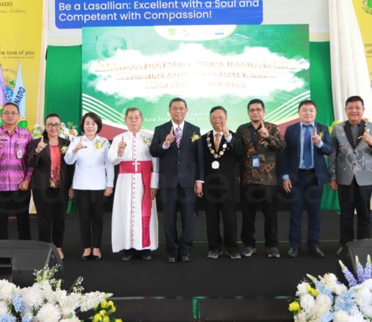 PELANTIKAN REKTOR UNIVERSITAS KATOLIK DE LA SALLE MANADO PERIODE 2025–2029